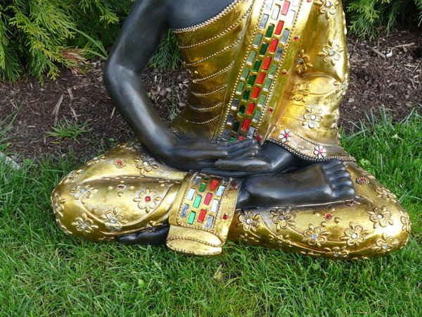 Buddha sitzend goldfarben 61 cm